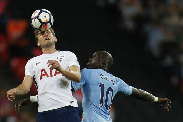 表现和强大 表现和强大